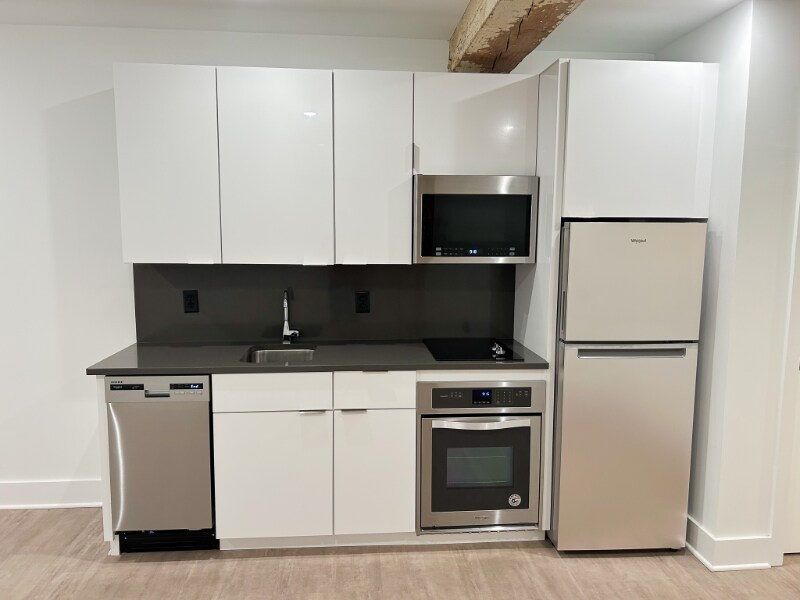 Building Photo - 425 N Prince St