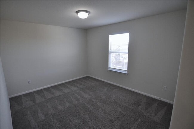 Building Photo - 10612 Harwood Overlook Cove