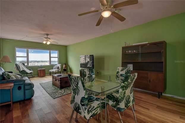 Building Photo - 4775 Cove Cir