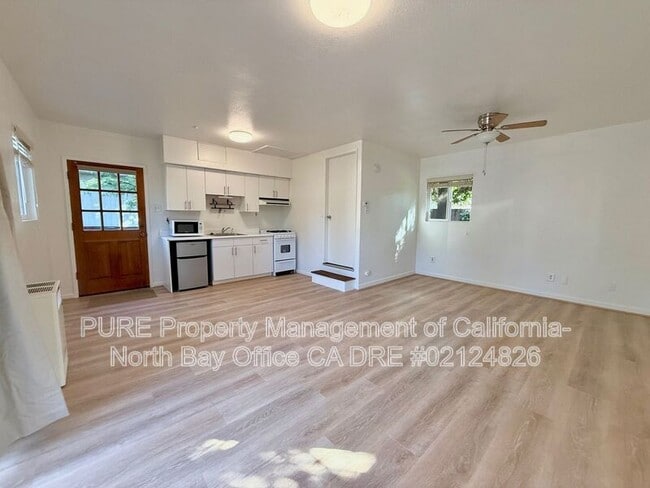 Building Photo - 760 Bodega Ave