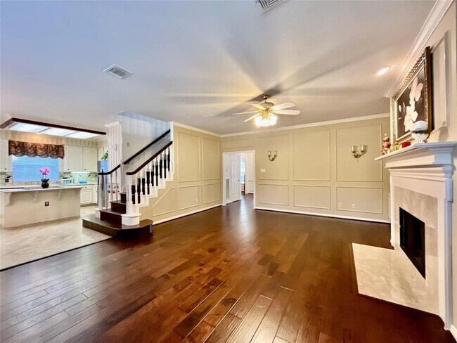 Building Photo - 3823 Elkins Rd