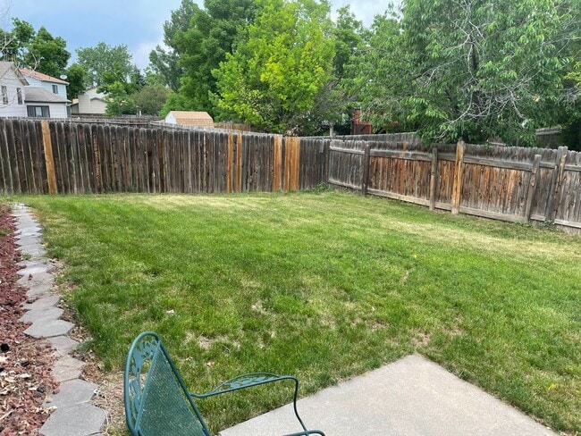 Building Photo - Central Location! 4 Bed 2 Bath House in Fort Collins