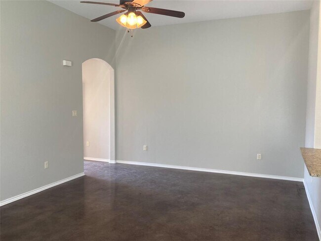 Building Photo - 234 Joanne Lp