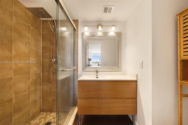 Building Photo - 2801 NE 183rd St