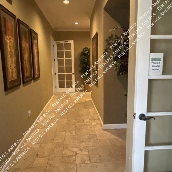 Building Photo - 1500 E Pusch Wilderness Dr
