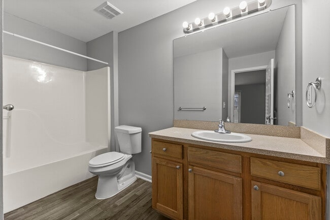 Building Photo - 13049 Turnberry Ct