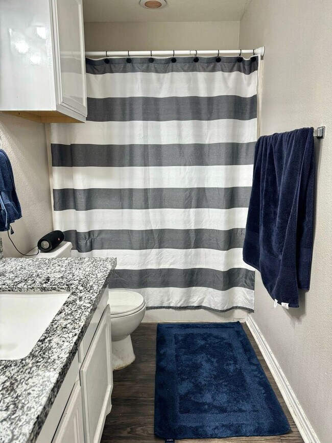 Building Photo - 2511 Pascal Ct