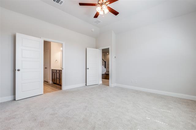 Building Photo - 3029 Hollybrook Ln