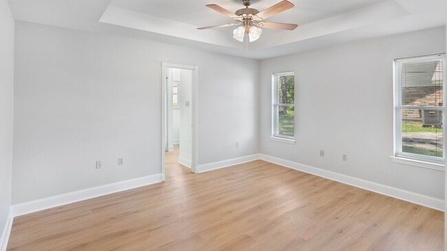 Building Photo - Modern Meets Cozy on Beech St. – Updated &...