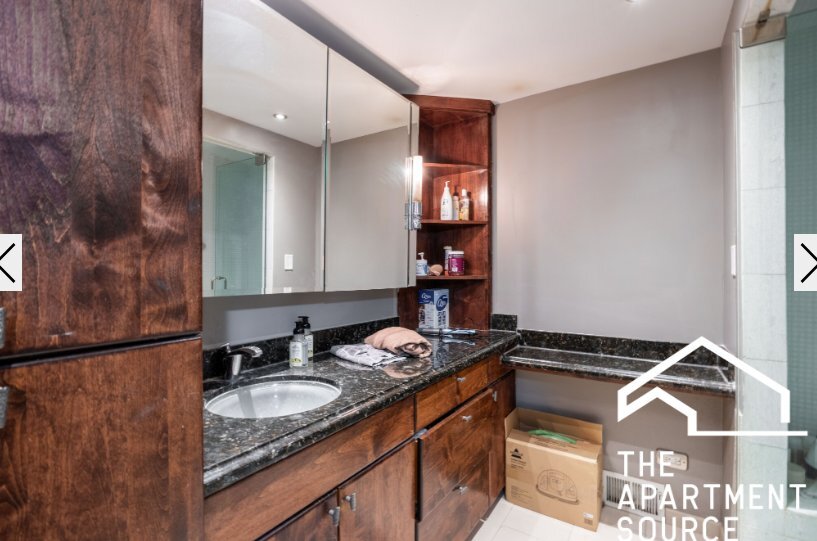 Building Photo - 1806 W Grand Ave