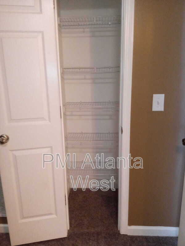 Building Photo - 16303 Waldrop Cove