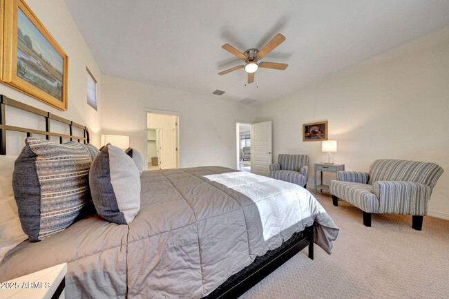 Building Photo - 8490 S 165th Dr