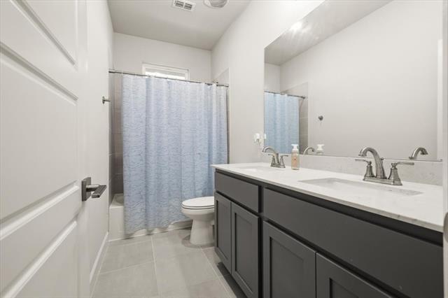 Building Photo - 3544 Golden Bell Ct