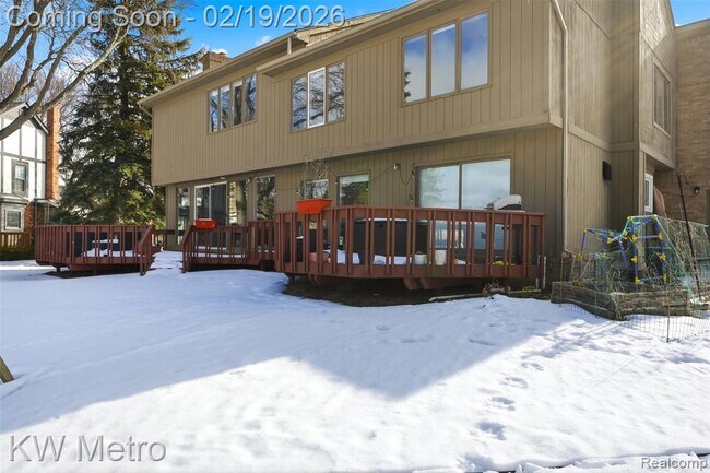 Building Photo - 4606 Strandwyck Rd