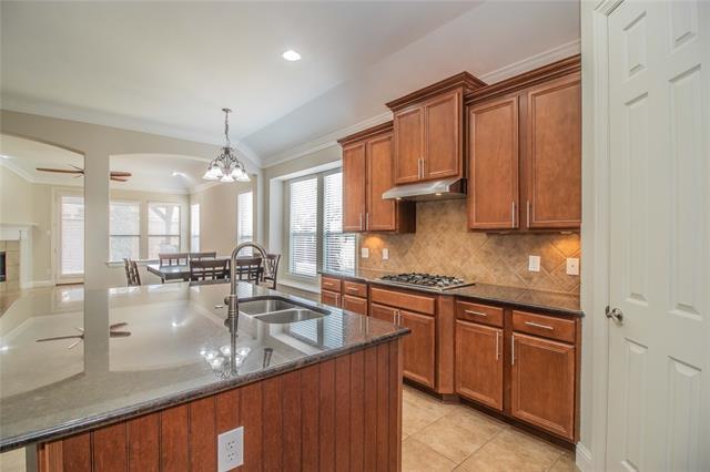 Building Photo - 4647 Phillip Dr