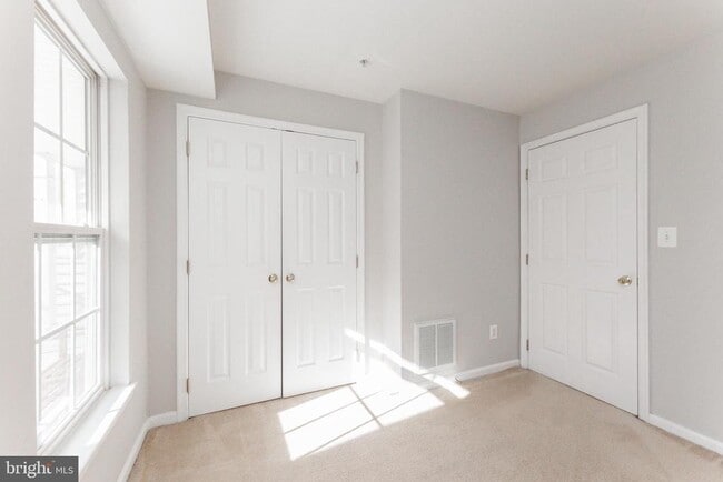 Building Photo - 5039 Anchorstone Dr