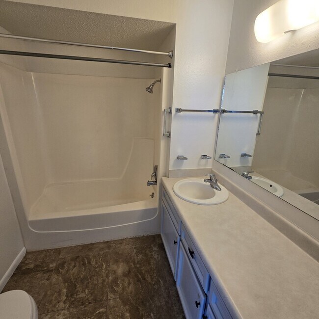 Building Photo - 55+ Community, Condo for rent