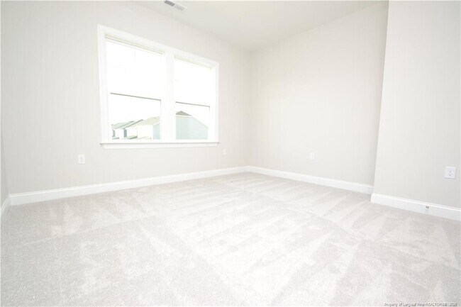 Building Photo - 421 Canyon Spring Trl