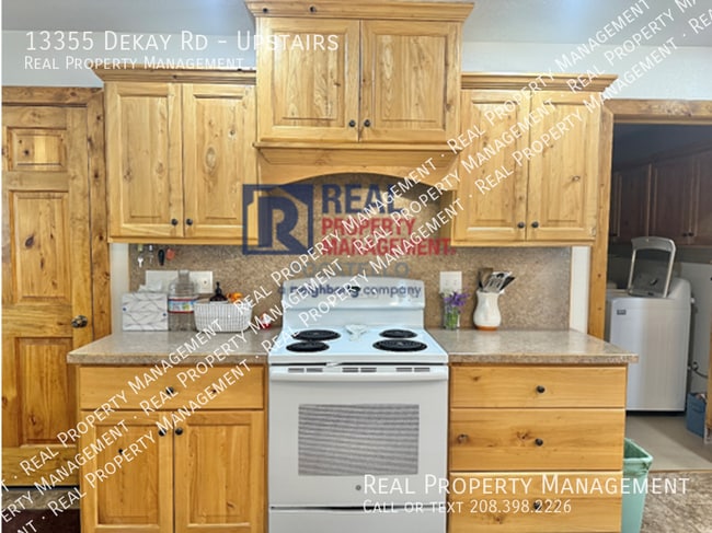 Building Photo - 13355 N Dekay Rd