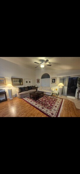 Building Photo - 3171 Castle Canyon Ave