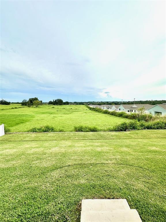 Building Photo - 2630 High Ridge Dr