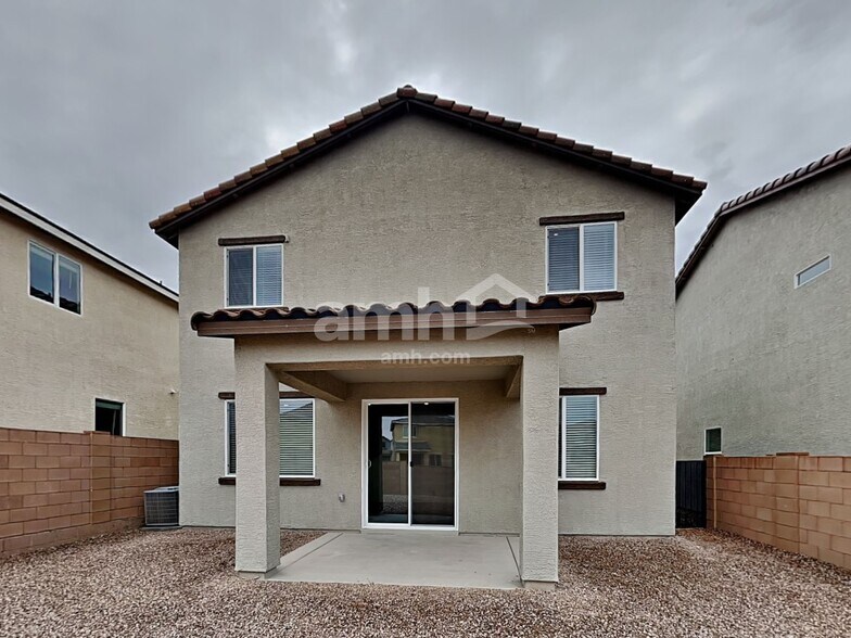 Building Photo - 9671 N Rancho Lozano