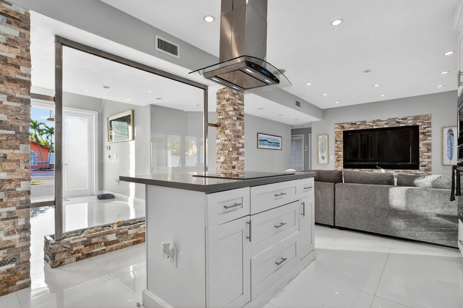 Building Photo - 5161 SW 159th Ct