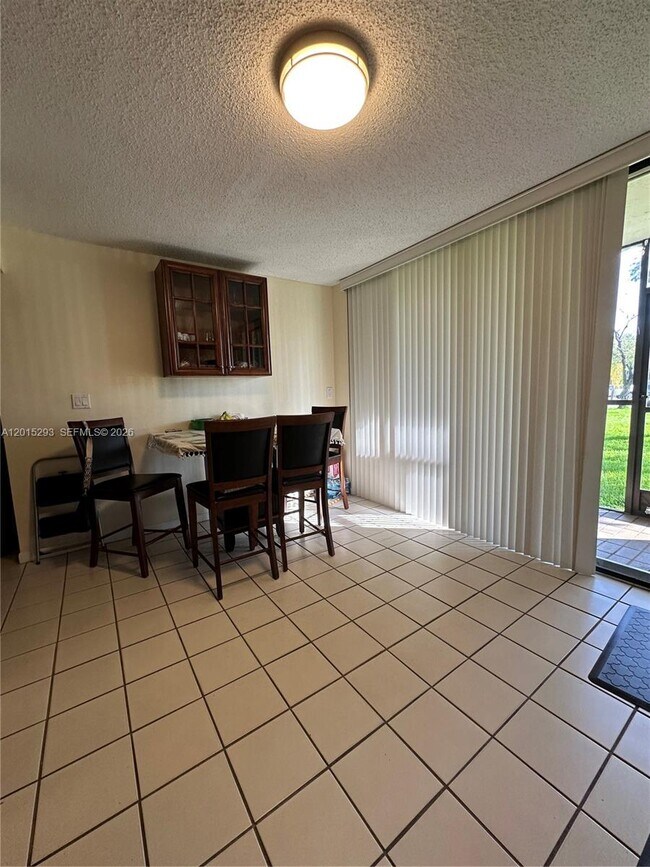 Building Photo - 8025 SW 107th Ave