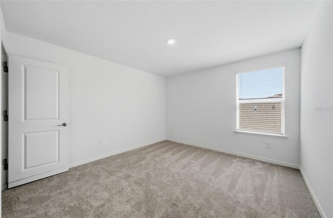 Building Photo - 9820 Feaster Dr