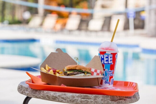 Building Photo - 4425 Acorn Ct