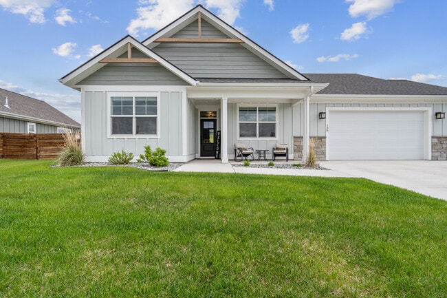 Building Photo - 138 Sage Grouse Way