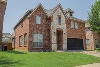 Building Photo - 1607 Lake Eden Dr