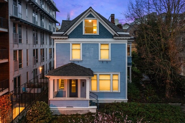 Building Photo - Quiet Corner of Capitol Hill in a Classic, Beautiful Home
