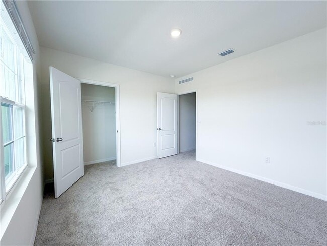 Building Photo - 2054 Tay Wes Dr