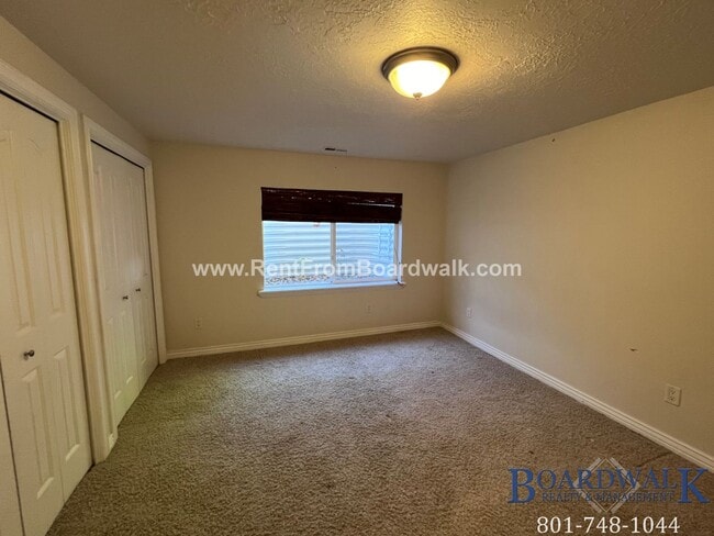 Building Photo - SPECTACULAR 5 Bed home in South Jordan!