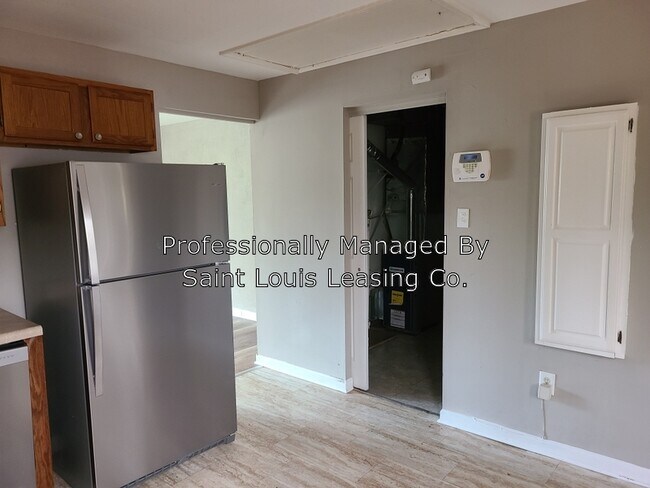 Building Photo - 4308 St Leo Ln