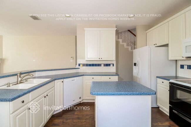 Building Photo - 10113 Mallory Dr