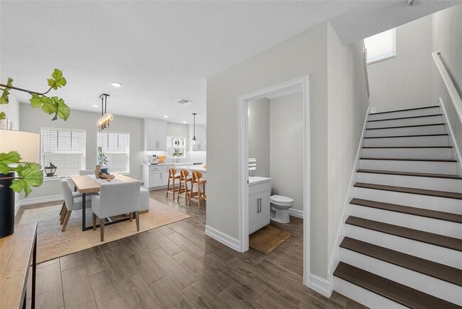 Building Photo - 5351 Bridge St