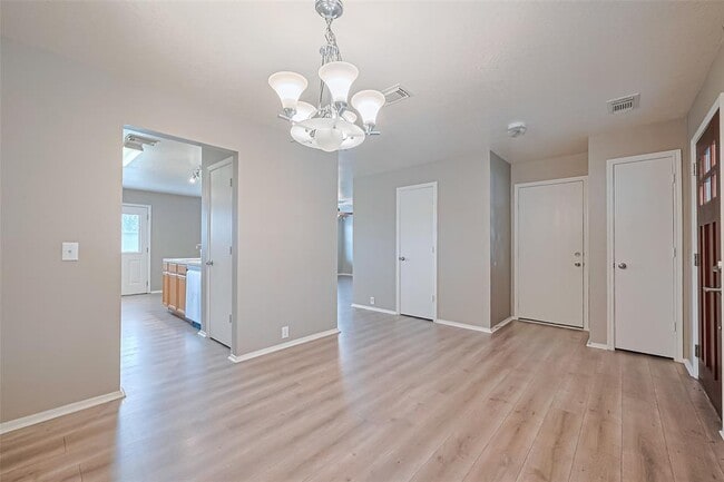 Building Photo - 2307 Emory Knoll Dr