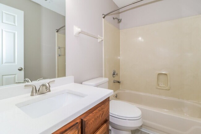 Building Photo - 8416 Kimberly Rose Dr