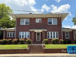 Building Photo - 215 N 3rd St