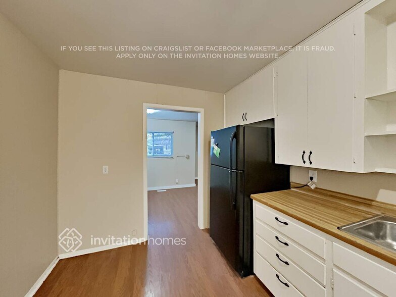 Building Photo - 9240 Wigham St