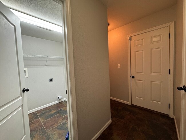 Building Photo - Well Maintained 4 Bedroom with a Privacy F...