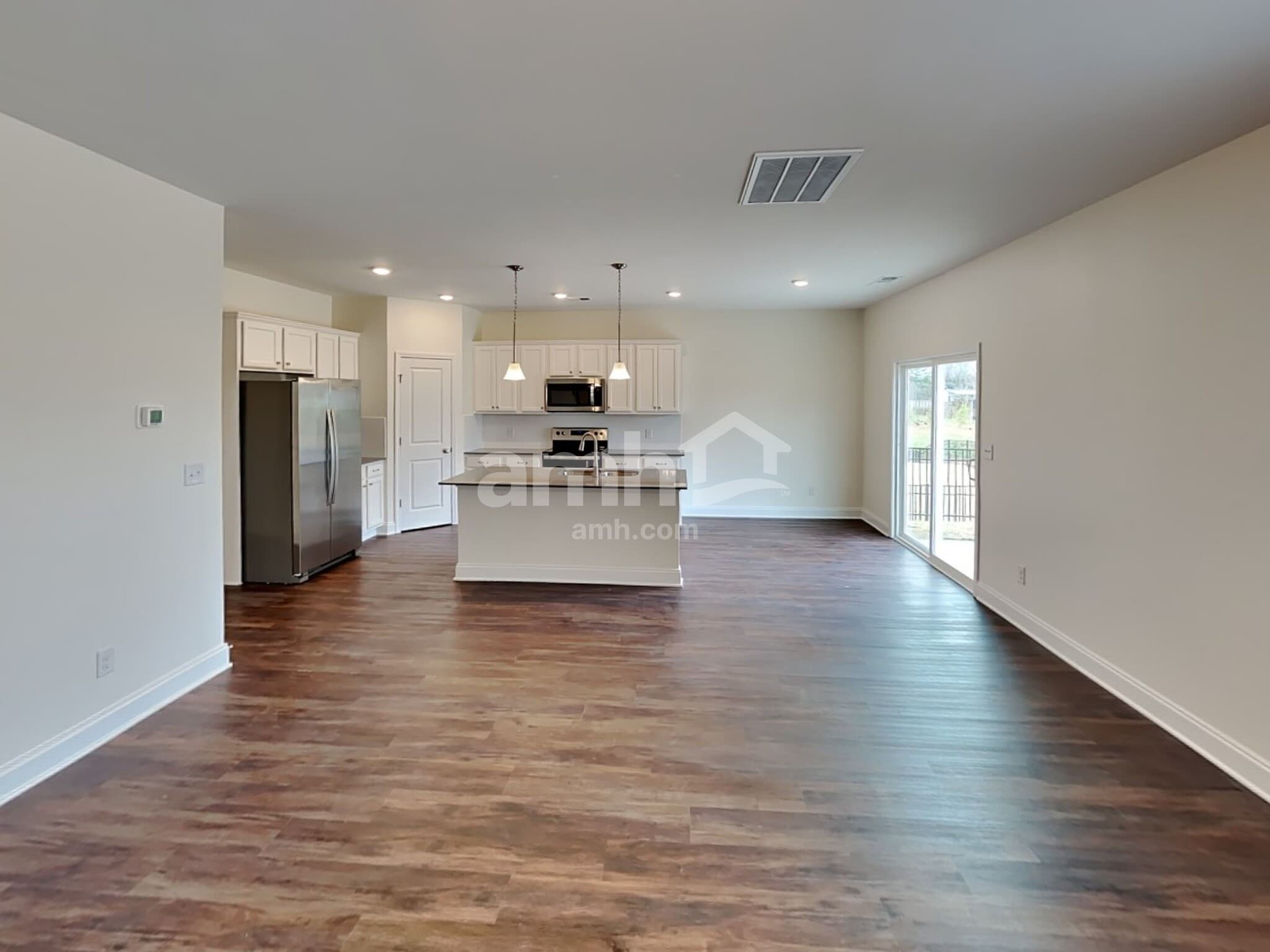 Building Photo - 2004 Williamshire Ln