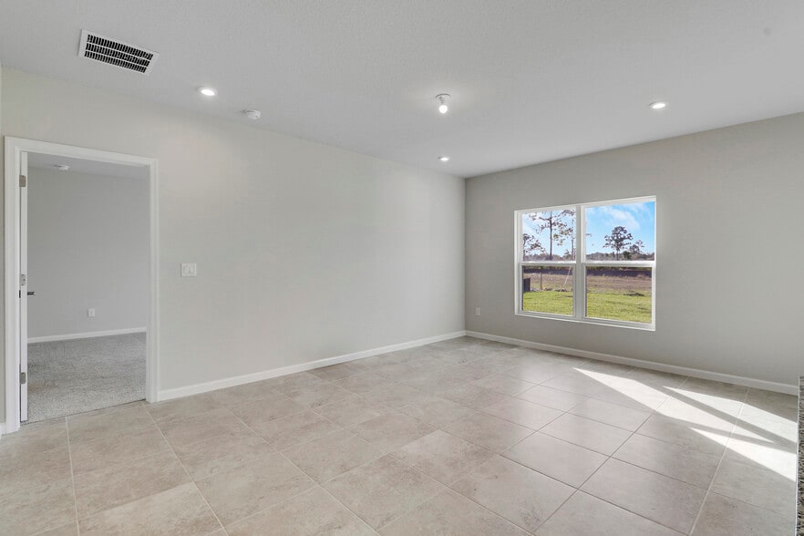 Building Photo - 15404 SW American St