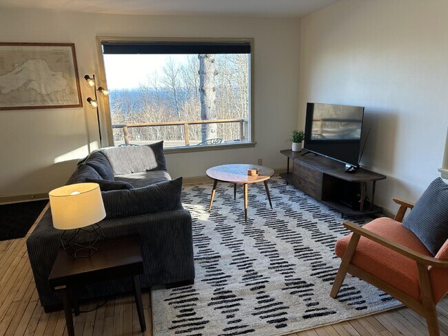 Building Photo - Experience life on Duluth's Skyline Parkway with breathtaking views of Lake Superior and the Dulu...