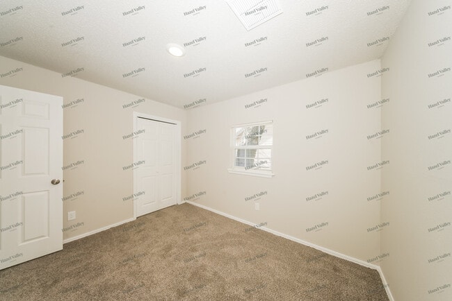 Building Photo - 603 SE 51st St