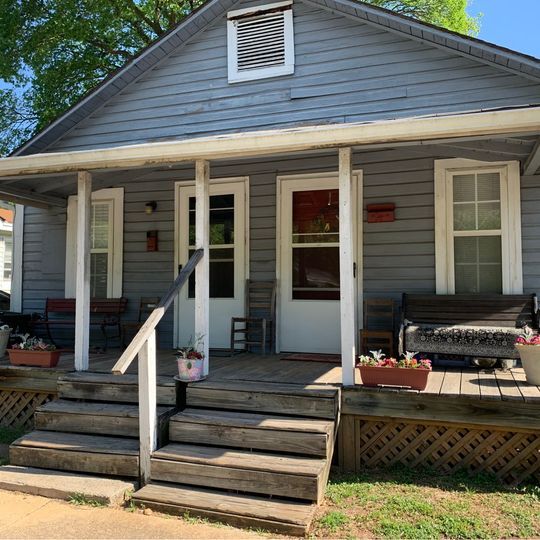 Building Photo - 1513 Poole Rd