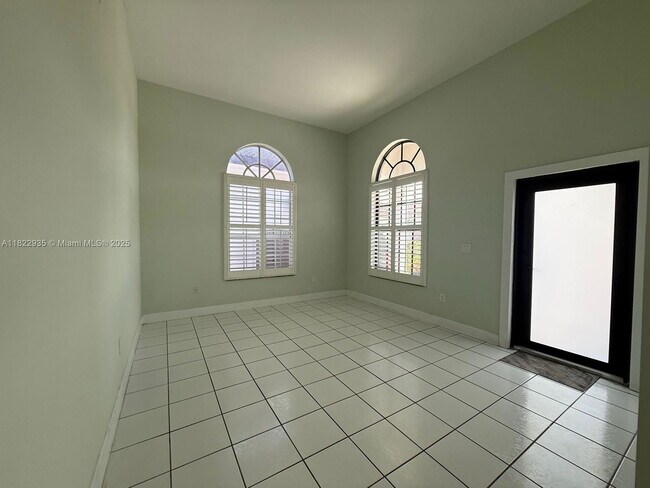 Building Photo - 3460 SW 154th Ct