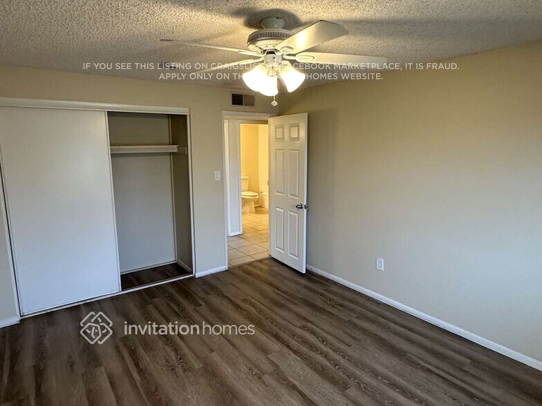 Building Photo - 14226 N 38th Pl